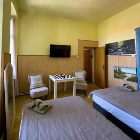 Appartement Edo 3 *