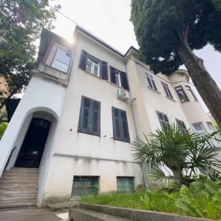 Edo 3 * Pula