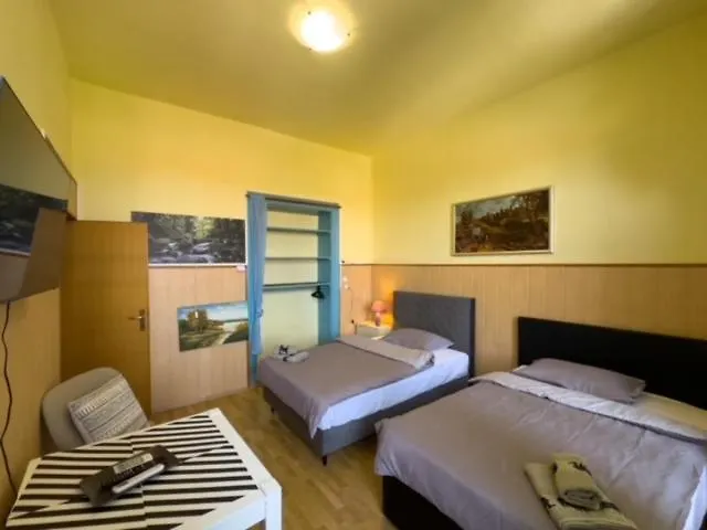 Edo 3 Apartamento