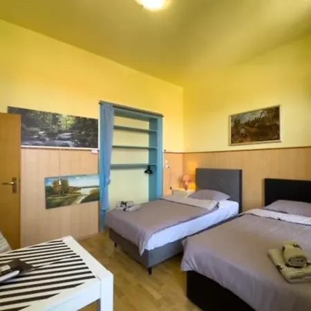 3 Apartment